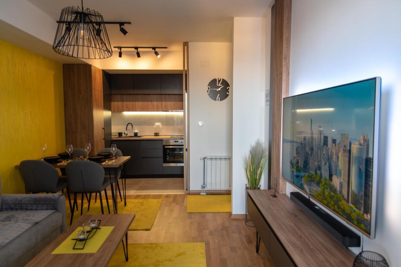 Exclusive & Modern Apartment スコピエ エクステリア 写真