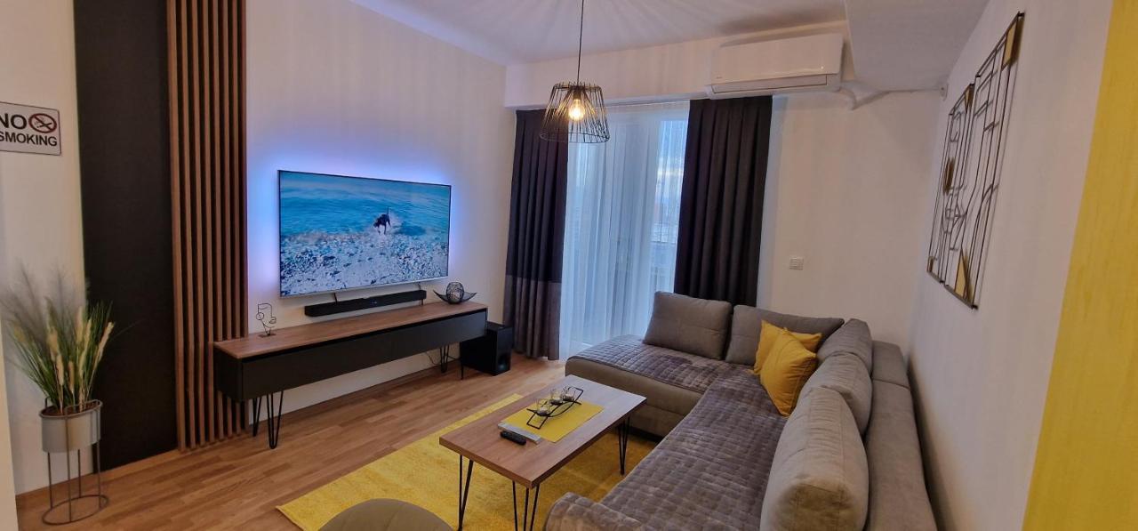 Exclusive & Modern Apartment スコピエ エクステリア 写真