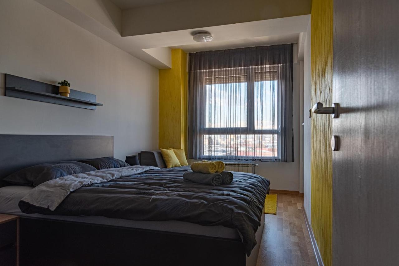 Exclusive & Modern Apartment スコピエ エクステリア 写真