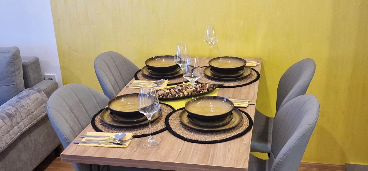 Exclusive & Modern Apartment スコピエ エクステリア 写真