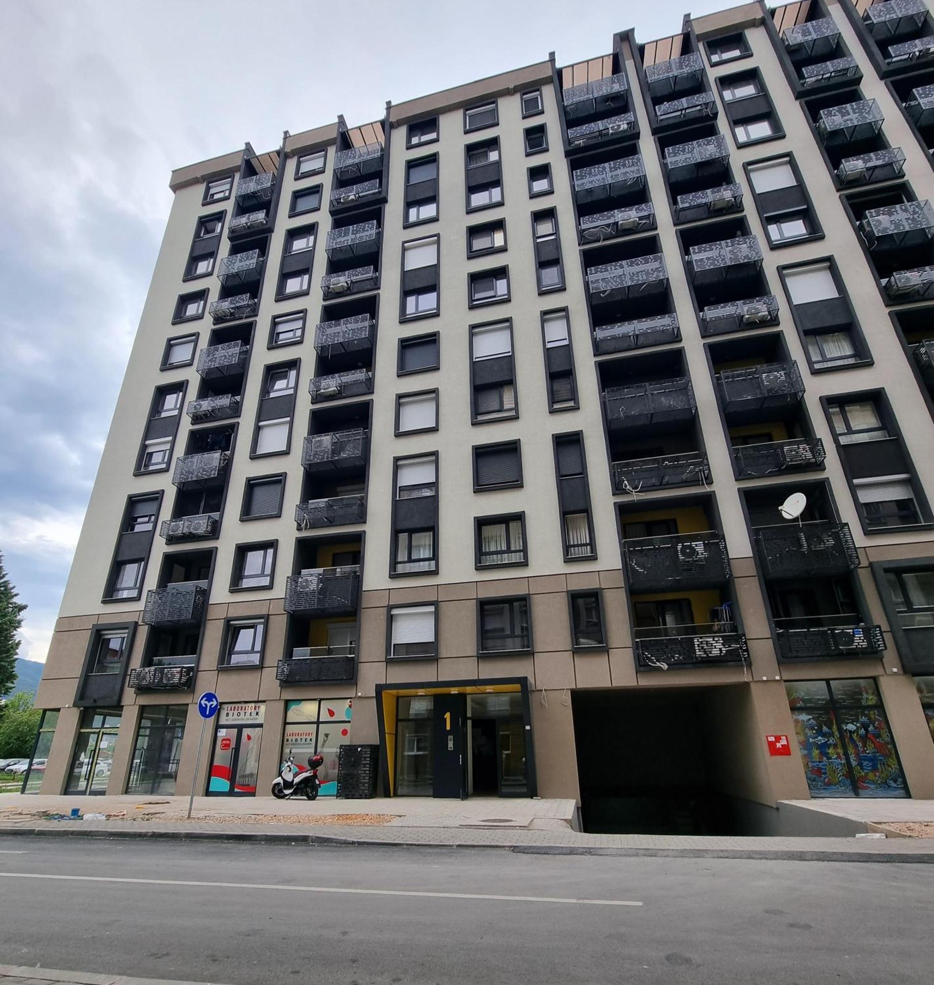 Exclusive & Modern Apartment スコピエ エクステリア 写真
