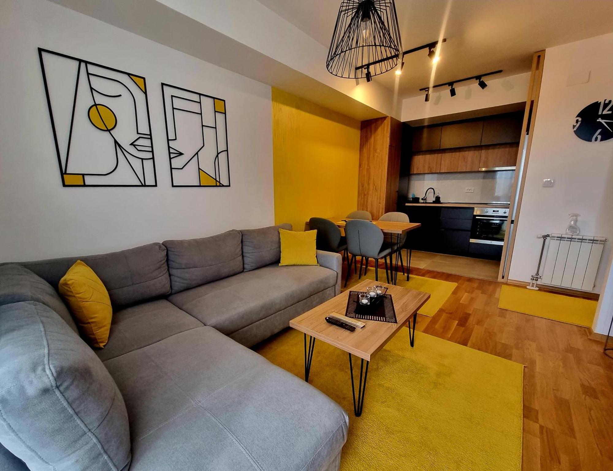 Exclusive & Modern Apartment スコピエ エクステリア 写真